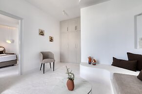 Lilly Residence-All Sea View Suites | Adults Only