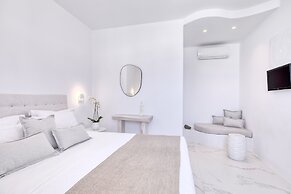 Lilly Residence-All Sea View Suites | Adults Only