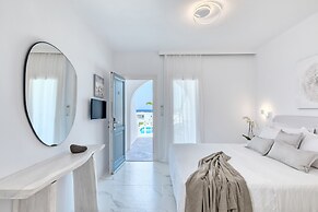 Lilly Residence-All Sea View Suites | Adults Only