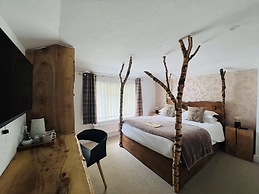 Cottage Lodge Hotel