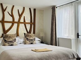 Cottage Lodge Hotel