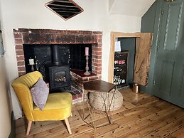 Cottage Lodge Hotel