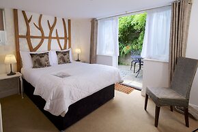 Cottage Lodge Hotel
