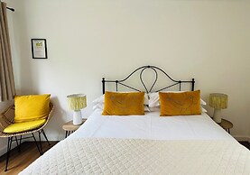 Cottage Lodge Hotel