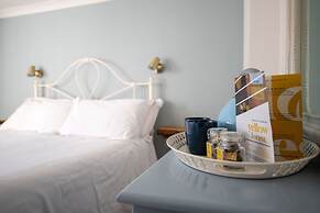 Cottage Lodge Hotel