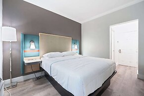 Garden Hotel Miami Airport, Trademark Collection by Wyndham