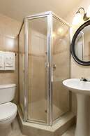 Garden Hotel Miami Airport, Trademark Collection by Wyndham