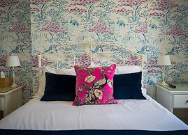 Findon Manor Hotel