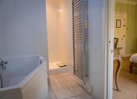 Findon Manor Hotel