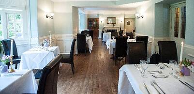 Findon Manor Hotel