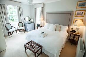 Findon Manor Hotel