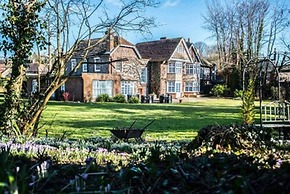 Findon Manor Hotel