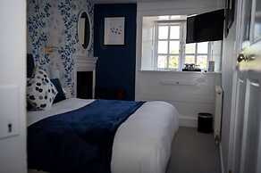 Findon Manor Hotel