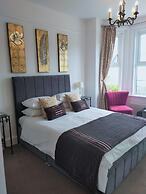 The Groveside Guest House