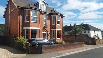 The Groveside Guest House