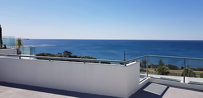 Alexandra on the Pacific