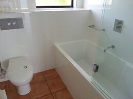 Alexandra on the Pacific