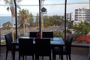 Alexandra on the Pacific