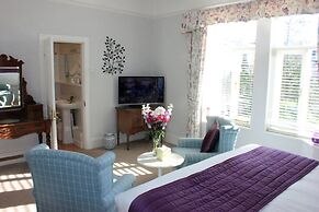 Trafalgar House Hotel - B&B