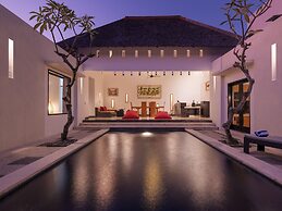 The Seminyak Suite - Private Villa