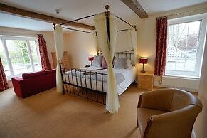 Waveney House Hotel