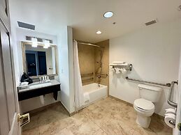 Country Inn & Suites by Radisson, Port Charlotte, FL