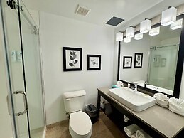 Country Inn & Suites by Radisson, Port Charlotte, FL