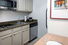 Homewood Suites by Hilton Tampa Airport - Westshore