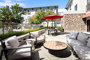 Hampton Inn & Suites Windsor - Sonoma Wine Country