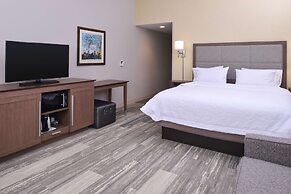 Hampton Inn & Suites Cincinnati-Mason
