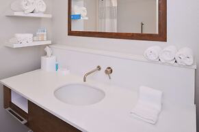 Hampton Inn & Suites Cincinnati-Mason