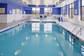 Hampton Inn & Suites Cincinnati-Mason