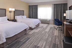 Hampton Inn & Suites Cincinnati-Mason