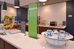 Hampton Inn & Suites Cincinnati-Mason