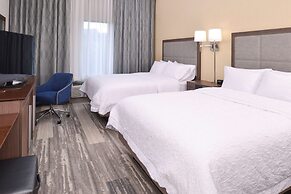 Hampton Inn & Suites Cincinnati-Mason