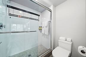 Riviera Hotel South Beach