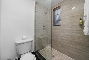 Riviera Hotel South Beach