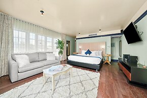 Riviera Hotel South Beach