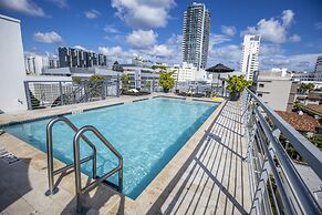 Riviera Hotel South Beach