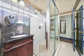 Riviera Hotel South Beach