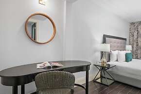 Riviera Hotel South Beach