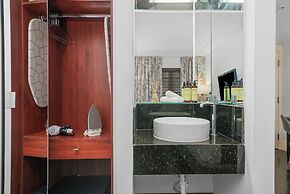 Riviera Hotel South Beach