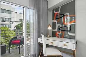 Riviera Hotel South Beach