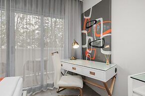 Riviera Hotel South Beach