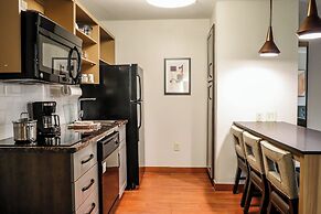 Candlewood Suites Richmond Airport by IHG