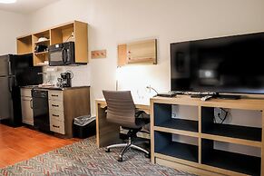 Candlewood Suites Richmond Airport by IHG