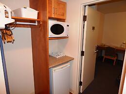 Slemon Park Hotel & Conference Centre