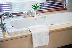 Howard Johnson Conference Resort Chengdu