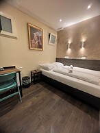 Orange Tulip Hotel Amsterdam - Hostel