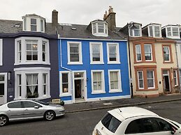Daviot House